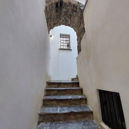 شقة Terrazza Caracciolo تْشيفالو المظهر الخارجي الصورة