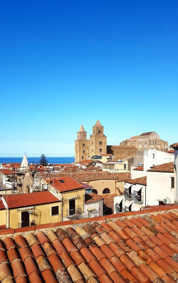 شقة Terrazza Caracciolo تْشيفالو المظهر الخارجي الصورة