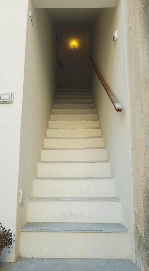 شقة Terrazza Caracciolo تْشيفالو المظهر الخارجي الصورة