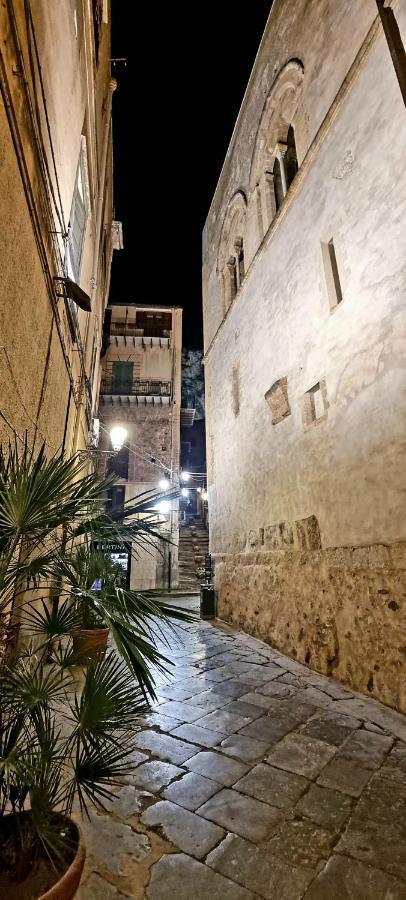 شقة Terrazza Caracciolo تْشيفالو المظهر الخارجي الصورة