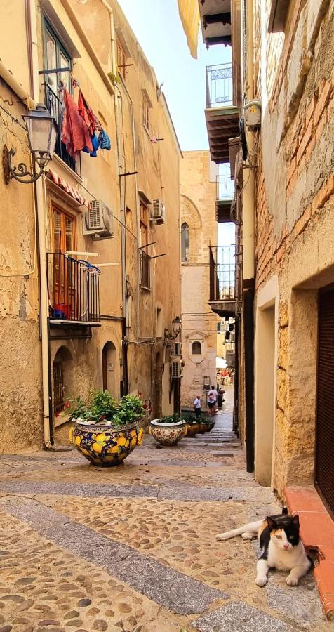 شقة Terrazza Caracciolo تْشيفالو المظهر الخارجي الصورة